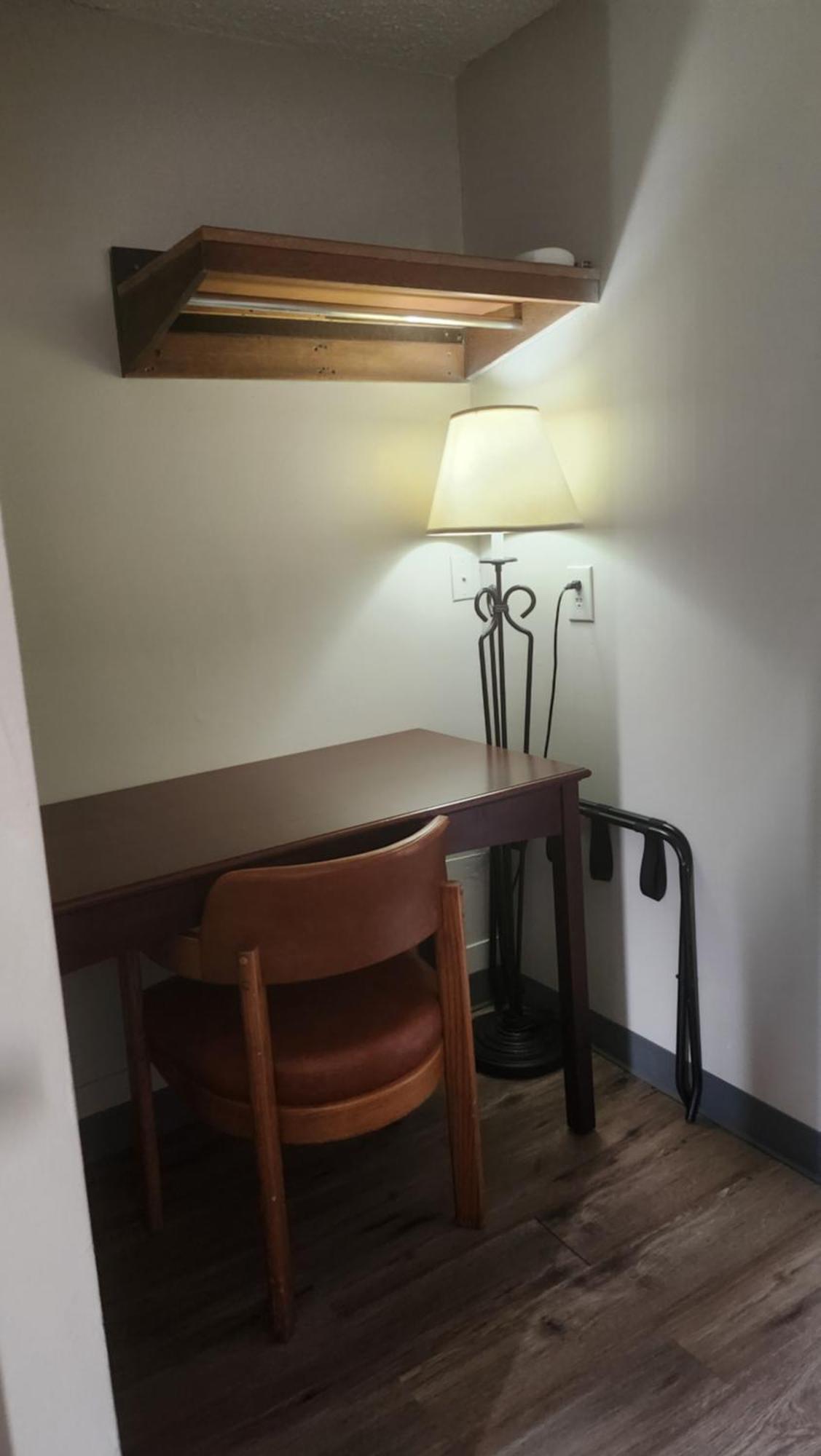 Golden Arrow Motel Lamar Room photo
